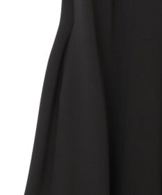 BEIGE， SARAH / Aラインドレス