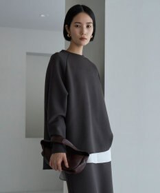 UNFILO L 【野呂佳代さん着用】BEAUTY FORM JERSEY バックZIPプルオーバー