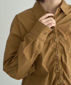 YECCA VECCA ドロストデザインギャザーシャツ