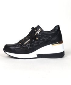 Dominic3 ヒールアップ サイドキルティング ジップスニーカー