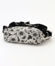 TOCCA 【美人百花掲載】【新色登場】FRILL POCHETTE ポシェット