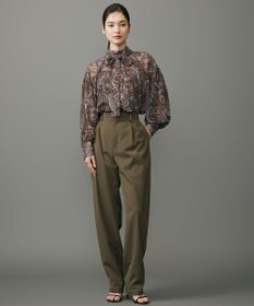 自由区 ペイズリープリントボウタイ ブラウス