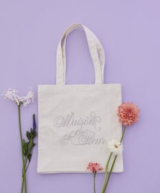 Maison de FLEUR ブランドロゴ刺繍スクエアトートバッグ