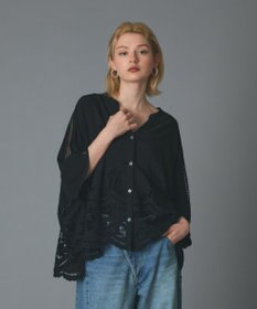 GRACE CONTINENTAL カットワークスカラブラウス