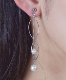 Tiaclasse 【安田美沙子さん着用】ウェーブパールピアス