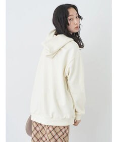 earth music&ecology ロゴスウェットフーディー