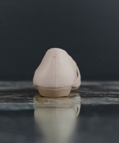 Tiaclasse 【安田美沙子さん/小倉優子さん着用】捻りデザインパンプス