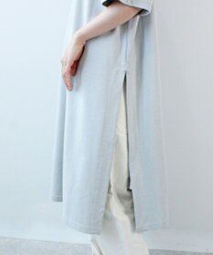 WHITE MAILS HIGH GAUGE URAKE HAIF SLEEVE SIDE SLIT ロングワンピース