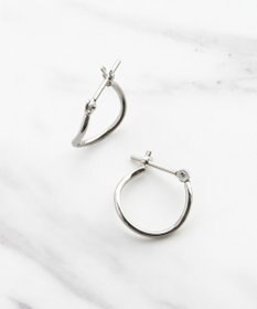 TOCCA 【WEB限定】PETAL HOOP PIERCED EARRINGS プラチナ ピアス