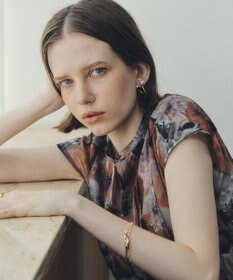 YECCA VECCA パールスパイラルピアス