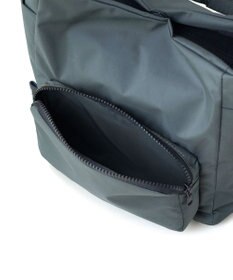 FOLNA RD ブリザテックナイロン 3WAYショルダーバッグ