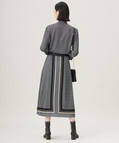 自由区 【洗える】ジオメトリックハートプリント スカート