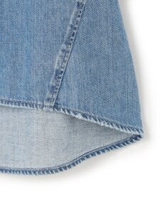 23区 【SLOW/一部店舗限定】LIGHT DENIM クロップド シャツ