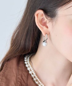 Phoebe 〈金属アレルギー対応〉リップルパールフープピアス　シルバー/ステンレス/大ぶり/存在感◎/主役級