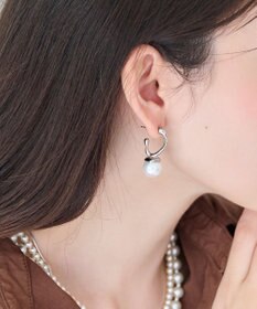 Phoebe 〈金属アレルギー対応〉リップルパールフープピアス　シルバー/ステンレス/大ぶり/存在感◎/主役級