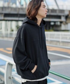 WEGO 【ユニセックス着用ITEM】エンボスステッチロゴプルパーカー
