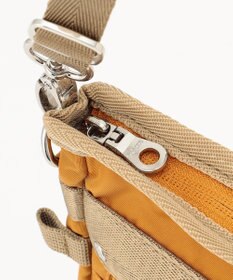 Y'SACCS テープデザイン　トラベルポシェット