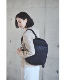 MIYABIYA LAQUOH【撥水加工】篭目エンボスボンディングリュック