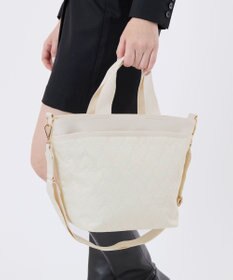 LeSportsac BUCKET TOTE/エクリュハートデボス