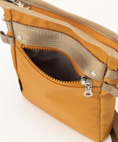 Y'SACCS テープデザイン　トラベルポシェット