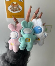 WEGO スペースラビットぬいぐるみキーホルダー