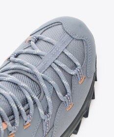 Columbia Columbia/ セイバー シックス ミッド アウトドライ ワイド /コロンビア