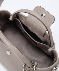 TOPKAPI 【Breath TOPKAPI】シュリンクレザー ショルダー付き ミニ トートバッグ / チャーム付き