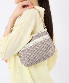LeSportsac CHAIN CROCHET CLUTCH/ベージュクロシェ