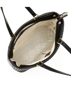 IBIZA マノ　セミショルダーバッグ