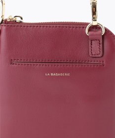 LA BAGAGERIE シープレザー　キルティングスマホショルダー