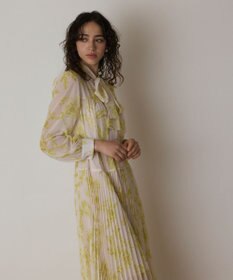 GRACE CONTINENTAL フラワープリントプリーツワンピース