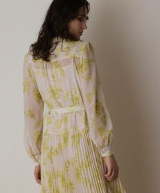 GRACE CONTINENTAL フラワープリントプリーツワンピース