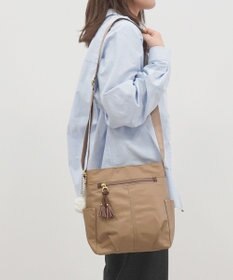 ACE BAGS & LUGGAGE kanana project collection タッセル-e ショルダーバッグ 縦 68871
