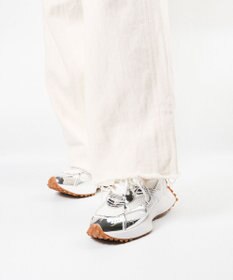 STEVE MADDEN CAUSEWAY グラフィックソールスニーカー