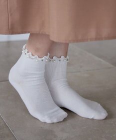 Tiaclasse パール付きフリルソックス