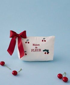 Maison de FLEUR チェリー刺繍ポーチ