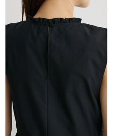 Green Parks ・Ｄｏｕｂｌｅ　Ｆｌａｇｓ　シャーリングノースリワンピ