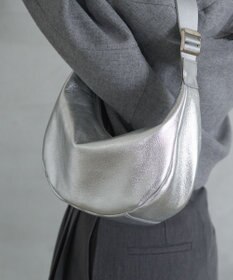 russet ソフトレザーラウンドショルダーバッグ【シルバー】(CE-1470-WEB)