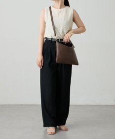 russet エンボスモノグラム ソフトレザーショルダーバッグ(CE-1547)