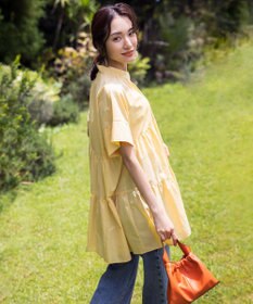 組曲 【洗える】ナチュラルローンギャザーフレア ブラウス