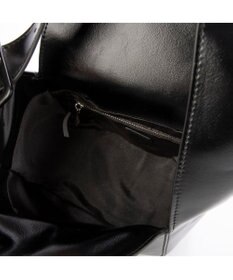 UNBILLION 【テレビ ドラマ着用アイテム】カカトゥ kakatoo / ミディアムセミショルダーバッグ