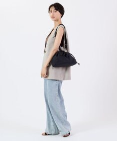 LeSportsac E/W CITY DRAWSTRING BAG??? /アップタウンディープシーブルー/ブラック