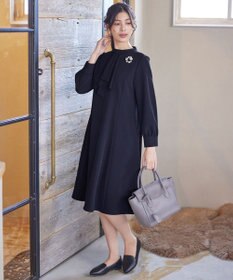 Tiaclasse L 【ダブルクロス】【洗える】フリルドレープワンピース