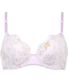 Wing 【マッチミーブラ】　ブラがわたしに合わせてくれる　バストの左右差や個々のバストの状態に対応　ウイング／ワコール　KB2003