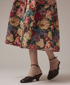 GRACE CONTINENTAL アンティークフラワータックスカート