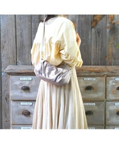 Regalo Felice 【長財布やペットボトルも入る / 軽量】ショルダー / REGALO