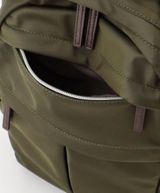 LA BAGAGERIE 【maison vert】 【多収納】タックポケットリュック