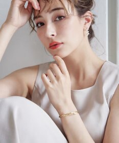 Tiaclasse ツイストバングル