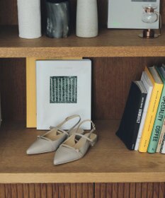 YECCA VECCA バックストラップメリージェーンパンプス