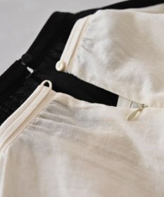 muuc 〈遠州織物の工場で織られた上質なコットン生地〉ビオラ刺繍切り替え ボリューム袖 プルオーバーブラウス